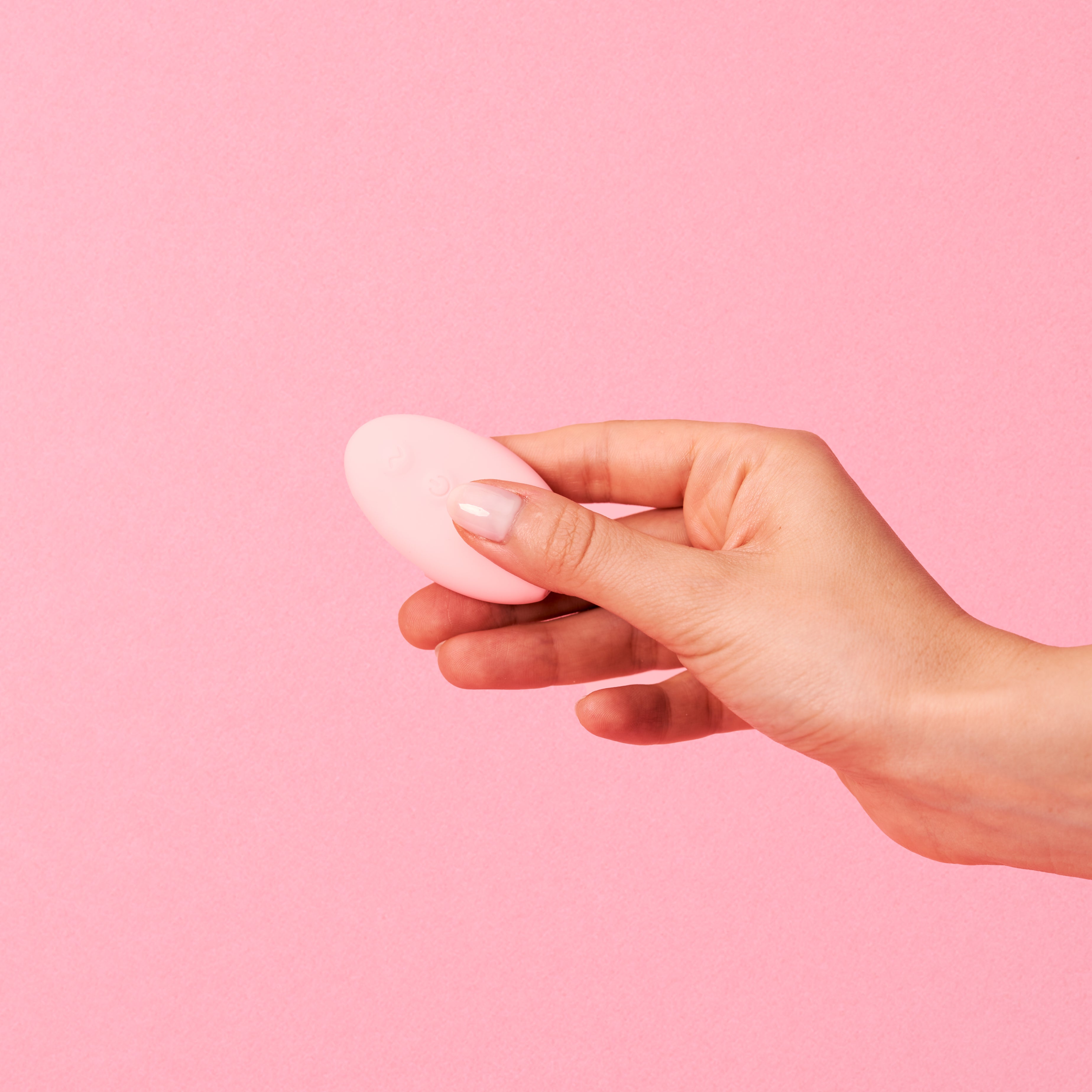 Pixie Remote Controlled Panty Vibrator – detail view